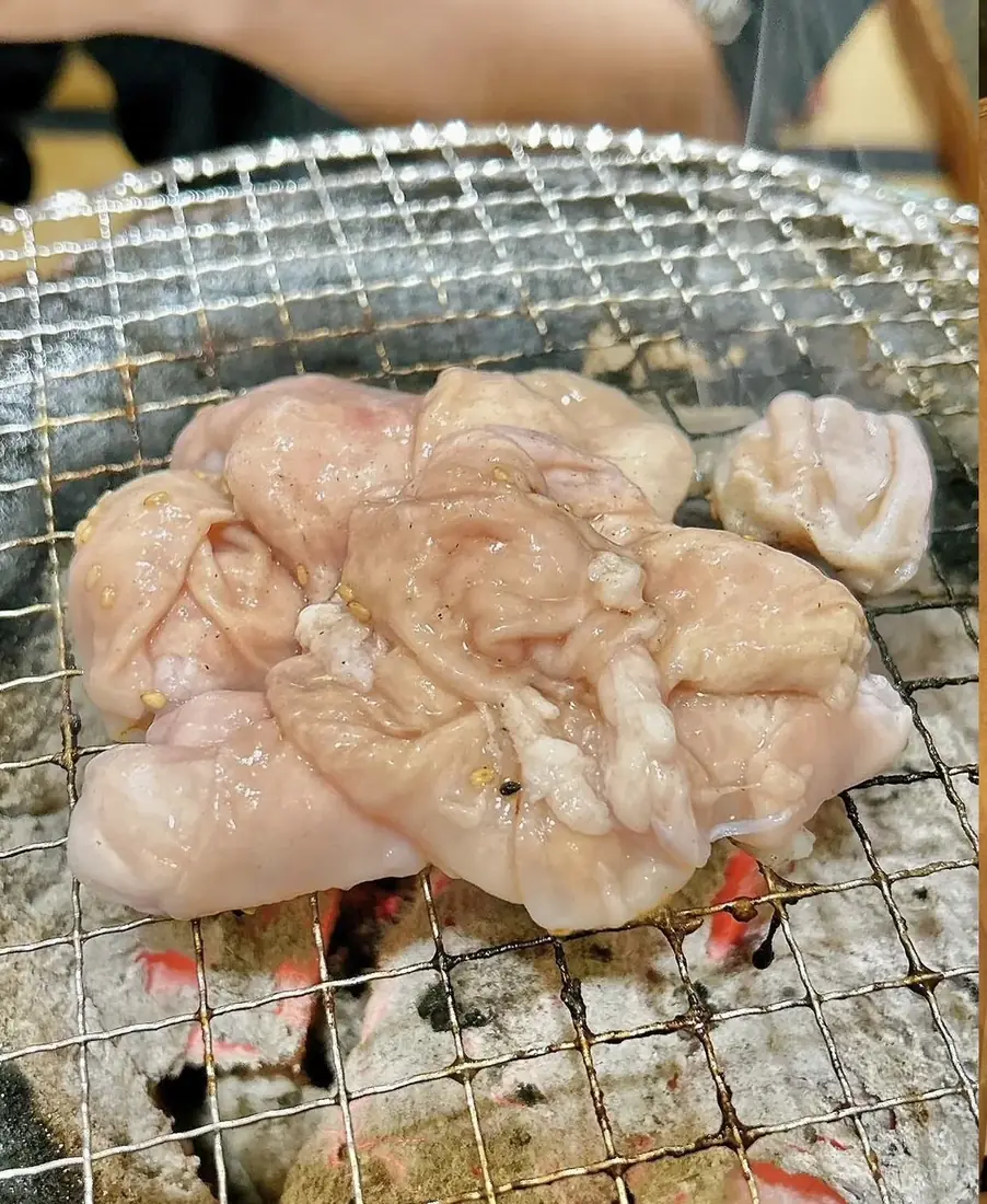 おさやん 蒲田本店:七輪を囲む。この時間も含めて、おさやん。